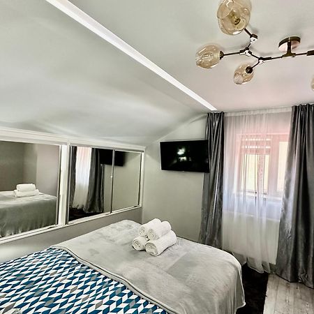 Deyinn Guest House Centrum Turda Exterior photo